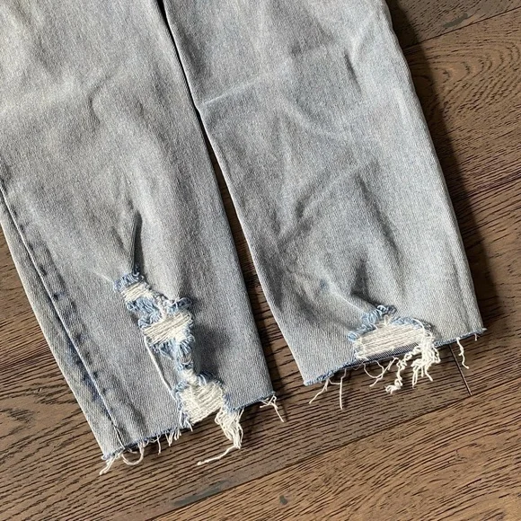 KanCan Mom High Waist Relaxed Thigh Tapered Leg Distressed Frayed Hem Jeans